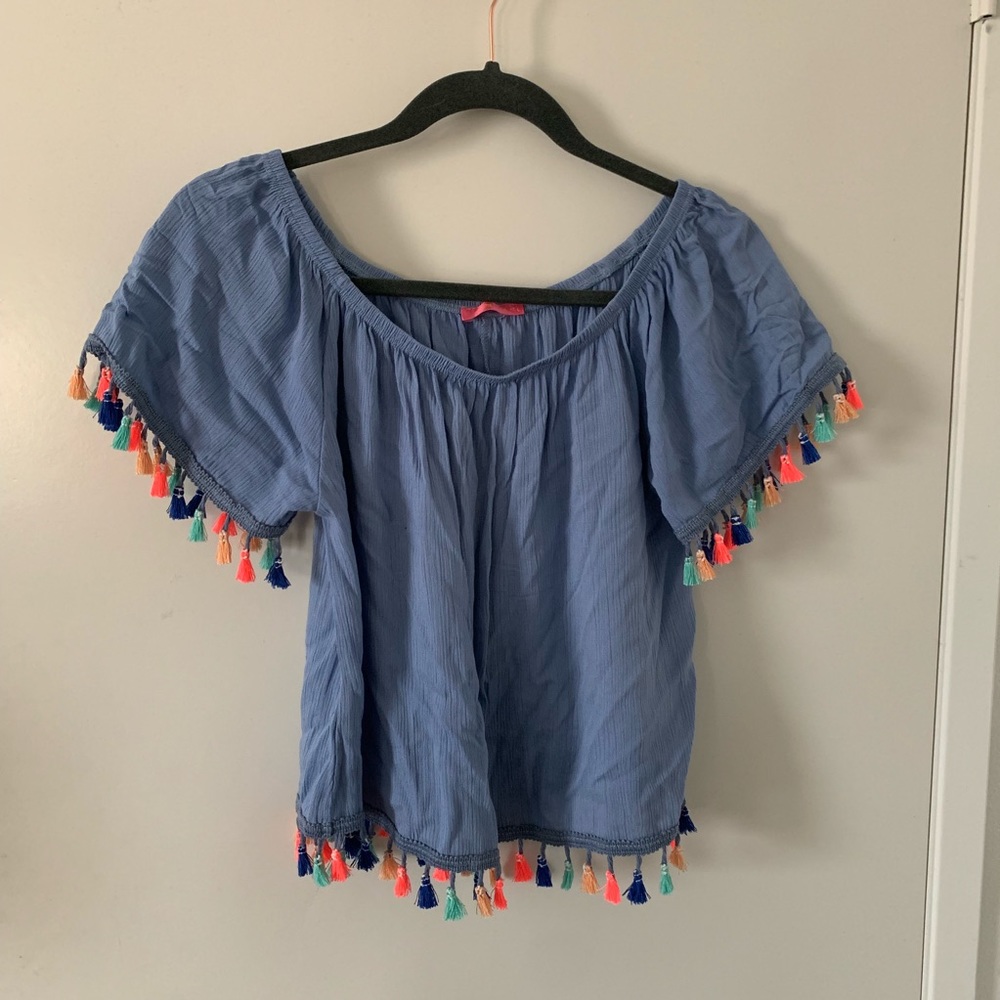 Blue crop shirt with pompom details L